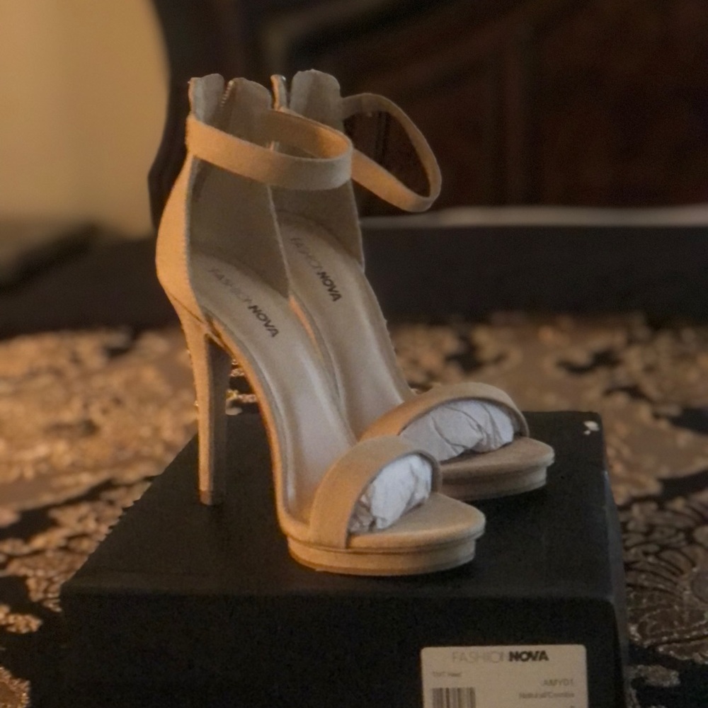Nude sexy heels